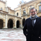 Mariano Rajoy en el claustro de San Isidoro, donde se celebraron las primeras Cortes, según ha certificado la Unesco.