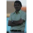 Simón Pérez jugará hoy «en casa» ante el filial de la Deportiva