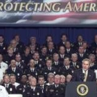 Bush habló de la seguridad norteamericana en una academia de policía