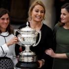 Lidia Valentín recibió junto a Maialen Chourraut y de manos de la reina el Premio Nacional del Deporte de 2016 que precisamente lleva el nombre de Letizia. NARANJO