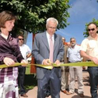 José Luis Martínez Matilla corta la cinta e inaugura la feria