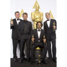 El productor James W. Skotchdopole, el actor Sean Penn, el director Alejandro G. Iñárritu y el productor John Lesher.