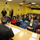 El Ayuntamiento invitó a los colectivos sociales a la presentación de la estrategia de salud. SECUNDINO PÉREZ