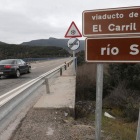 La autovía de Ponferrada a Orense desdoblaría el actual trazado de la carretera N-120 en el Bierzo. ANA F. BARREDO