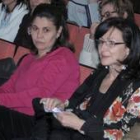 Charo Velasco, a la derecha, asistió a la charla coloquio