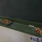 Detalle de una pizarra en un centro educativo de la provincia leonesa. JESÚS F. SALVADORES