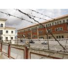 La actividad del acuartelamiento de Almansa se trasladó a Valladolid en 2002. JESÚS F. SALVADORES