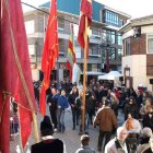 Varios pueblos de la comarca presentaron sus pendones en un desfile por las calles de Cistierna.