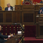 De Santiago-Juárez se dirige a Montoro durante su intervención.