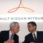 Jean-Dominique Senard (izquierda) e Hiroto Saikawa, CEO de Nissan.