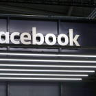 Un rótulo de la multinacional tecnológica Facebook. MAURITZ ANTIN