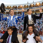 Pablo Hermoso de Mendoza y Lea Vicens salieron por la puerta grande en Las Ventas. RODRIGO JIMÉNEZ