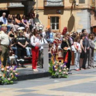 Efectivos del V Batallón de la UME permanecen firmes en el transcurso del acto de ayer.
