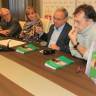 Marcos Martínez, Luis Mateo Díez, Isabel Carrasco, Gonzalo Santonja y Tomás Val.