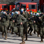 Militares de la UME, ayer en el homenaje a las Fuerzas Armadas en la base de Torrejón. CHEMA MOYA