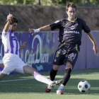 Rubén García (derecha), que ya es jugador del Oviedo, junto a Quique, pretendido por la Cultu.