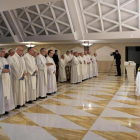 EL Papa Francisco, mientras oficia la misa en la residencia de Santa Marta, en El Vaticano.