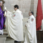 Un momento de la ceremonia en San Isidoro.