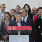 Foto de familia de las candidaturas al Congreso y al Senado del PSOE leonés.
