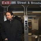 Pablo Iglesias, en el metro de Nueva York, tras reunirse con Josep Stiglitz en la Universidad de Columbia.