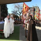 Monseñor Julián Lopez ofició la misa, con las autoridades al fondo