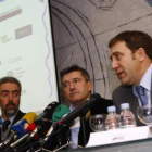 Alberto Villena, Francisco Fernández y Tomás Castro en la presentación