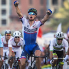 Peter Sagan se impone a Mark Cavendish y Tom Boonen en el esprint que decidió el Mundial de Catar.