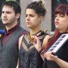 Integrantes del trío de saxo, percusión y piano. DL