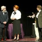Momento de la representación teatral relizada por socios del Centro de Día para Personas Mayores