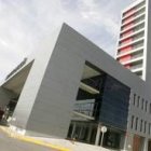 El Hospital dispone de 940 camas de las que 864 son de hospitalización de agudos
