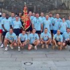 Los militares que participaron en la peregrinación, al llegar a Santiago de Compostela.