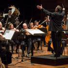 Imagen de archivo de un concierto de la Orquesta Sinfónica Odón Alonso en el Auditorio de León bajo la batuta de su director Dorel Murgu. FERNANDO OTERO