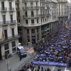 La manifestación a favor de la acogida de refugiados, por Via Laietana, el sábado.