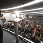 La presentación de las iniciativas que rodearán la fase de ascenso de la Cultural contó con una respuesta notable. JESÚS F. SALVADORES