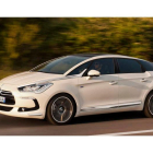 La combinación diésel/eléctrico propicia excelentes consumos en el DS5 Hybrid4.
