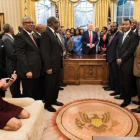 Kellyanne Conway, en el Despacho Oval, en un acto con líderes de uiversidades y 'colleges' de tradición afroamericana.