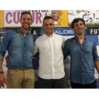 Luis Rodríguez, Diego Calzado y David Álvarez, al finalizar la gala. DL