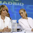 Imagen de archivo de Esperanza Aguirre junto a Cristina Cifuentes en 2015.
