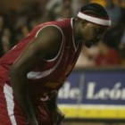 El pívot americano del Baloncesto León, Rick Hughes.