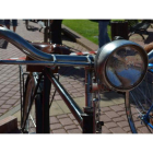 Imagen de una bicicleta clásica con su característico faro y manillar, expuesta en una edición pasada del Ciclofest. MEDINA