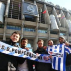 Los aficionados de la Ponfe toman el Bernabéu