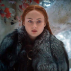 Sansa, andando por la nieve, dirigiéndose al Norte, abre las imágenes del segundo trailer de la séptima temporada de 'Juegos de tronos'.