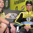 Àlex Rins, en su box, antes de iniciar hoy los ensatos de Moto2 en Sepang (Malasia).