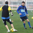 Claudio sigue perdiendo efectivos a medida que se acerca el partido de Tarragona; el último, Candela