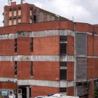 El hospital de Lagos que ha sido puesto en cuarentena después de que muriera un paciente infectado por el ébola.