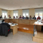 La sesión plenaria que celebraron ayer los concejales de Villaquilambre concluyó en poco más de una
