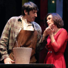 Carmelo Gómez y Ana Torrent, en ‘Todas las noches de un día’. DL