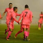 Los jugadores de la Cultural celebran el gol de Julen Colinas.