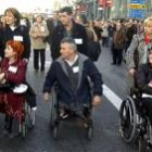 Irene Villa -derecha -y otras víctimas de ETA, durante la manifestación del pasado sábado