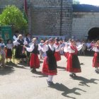 En la romería no faltó una demostración de bailes regionales. PLANILLO